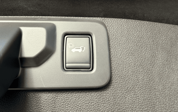 renault-symbioz-1-8-e-tech-full-hybrid-160ch-techno-25 - 162674686