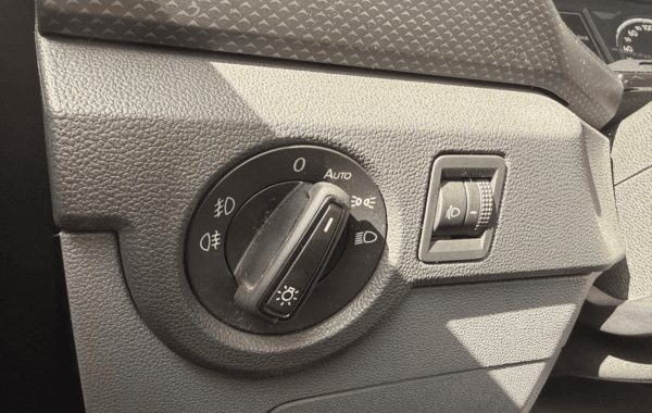 volkswagen-t-cross-1-6-tdi-95ch-lounge-business-dsg7 - 162804686