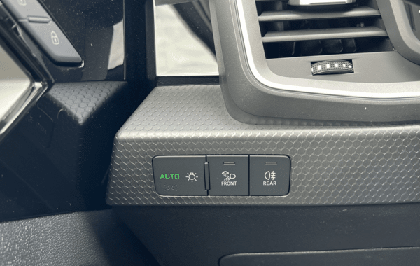 audi-a1-sportback-30-tfsi-116ch-s-line-s-tronic-7 - 162944686