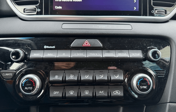 kia-sportage-1-6-crdi-136ch-mhev-black-edition-4x2-dct7 - 162994686