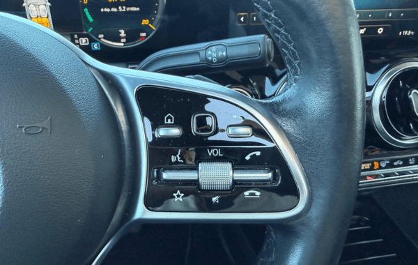 mercedes-gla-200-d-150ch-business-line-8g-dct - 163054686