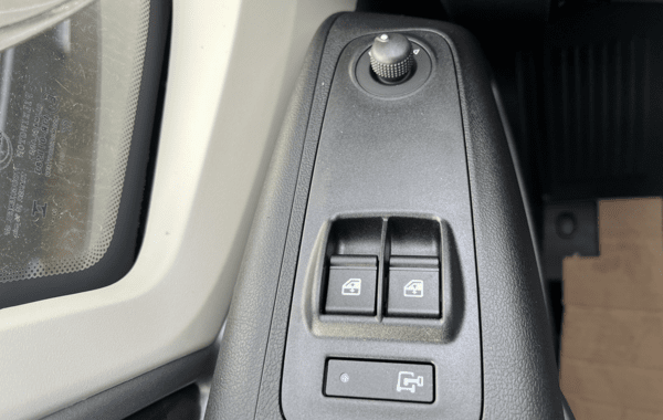 peugeot-boxer-fg-l2h1-3-3-120ch-s-s - 163104686