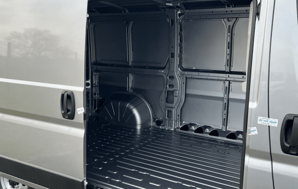 peugeot-boxer-fg-l2h1-3-3-120ch-s-s - 163104686