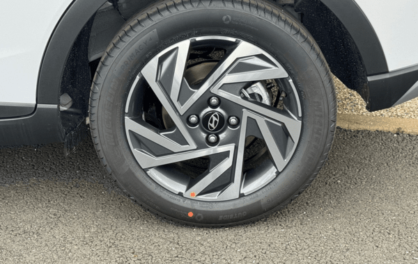 hyundai-bayon-1-0-t-gdi-100ch-intuitive-dct-7 - 163594686