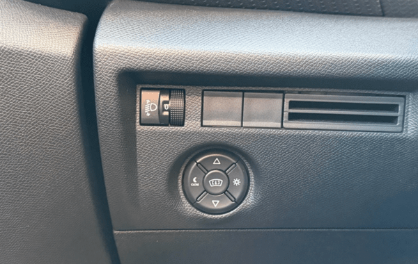 citroen-c4-1-5-bluehdi-130ch-s-s-max-automatique - 163604686