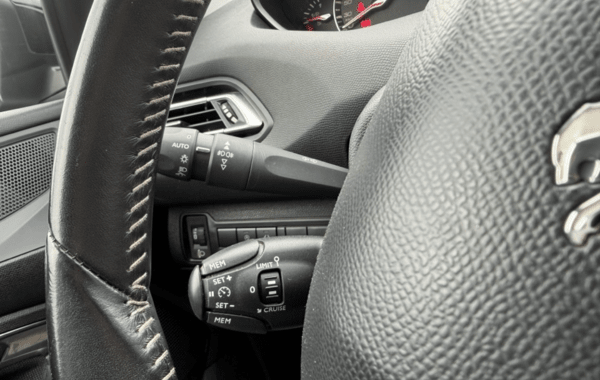 peugeot-308-sw-1-5-bluehdi-130ch-s-s-allure - 163664686