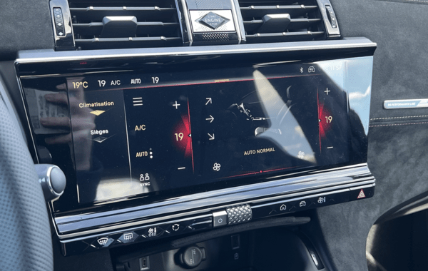 ds-ds-7-1-5-bluehdi-130ch-performance-line - 163944686