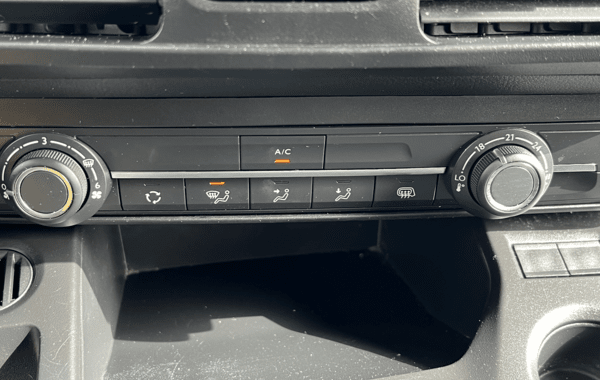 peugeot-partner-standard-1000kg-bluehdi-100ch-s-s-bvm5-grip - 163994686