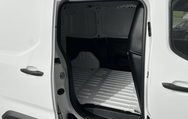 peugeot-partner-standard-1000kg-bluehdi-100ch-s-s-bvm5-grip - 163994686