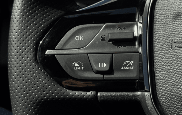 peugeot-308-sw-1-2-hybrid-145ch-gt-e-dcs6 - 164084686