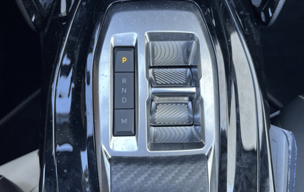 peugeot-2008-1-2-puretech-130ch-s-s-gt-eat8 - 164484686