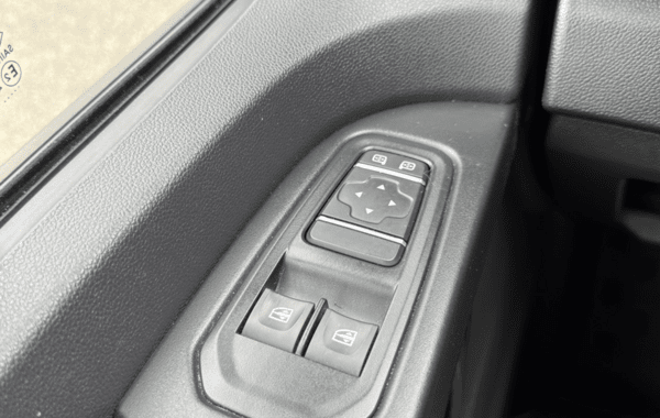 renault-trafic-iii-fg-l1h1-2t8-2-0-blue-dci-150ch-advance-24 - 164544686