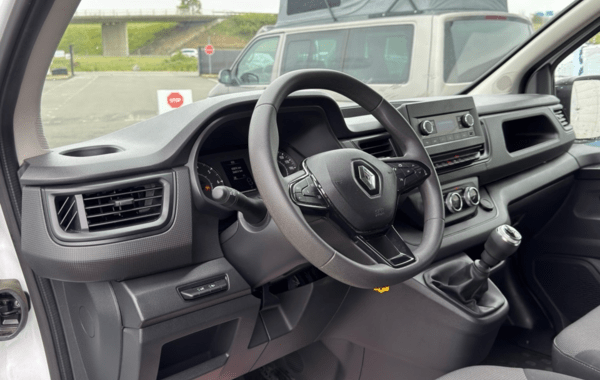 renault-trafic-iii-fg-l1h1-2t8-2-0-blue-dci-150ch-advance-24 - 164544686