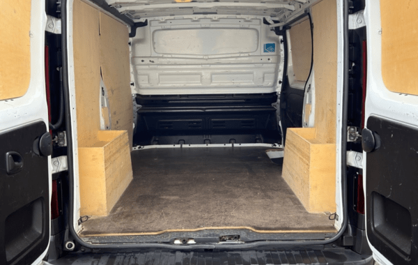 renault-trafic-iii-fg-l1h1-2t8-2-0-blue-dci-150ch-advance-24 - 164544686