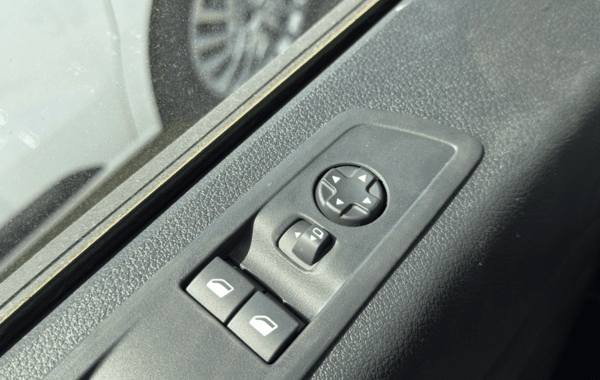citroen-jumpy-fg-xl-2-2-diesel-180ch-cabine-approfondie-fixe-automatique - 164784686