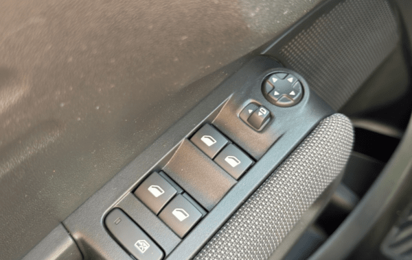 citroen-c3-aircross-1-2-puretech-130ch-s-s-plus-automatique - 164824686