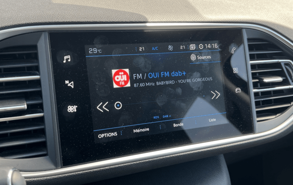 peugeot-308-1-5-bluehdi-130ch-s-s-allure-eat8 - 165014686