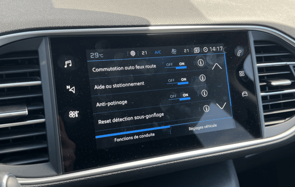 peugeot-308-1-5-bluehdi-130ch-s-s-allure-eat8 - 165014686
