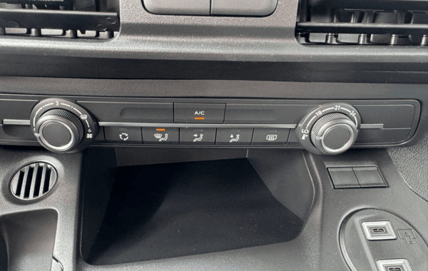 citroen-berlingo-m-1-5-bluehdi-100ch-s-s-plus-5-places-n1 - 165184686