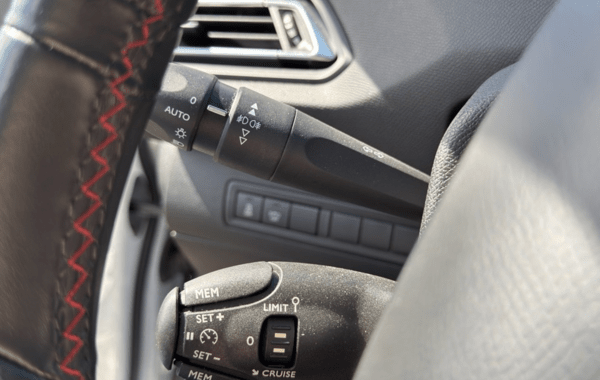 peugeot-308-sw-2-0-bluehdi-150ch-gt-line-s-s-eat6 - 165234686