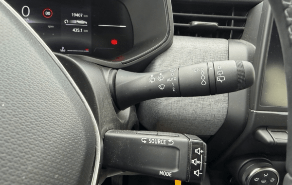 renault-clio-v-1-5-dci-100ch-evolution-25 - 165804686