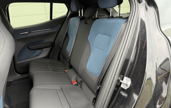 volvo-ex30-single-272ch-plus - 166304686