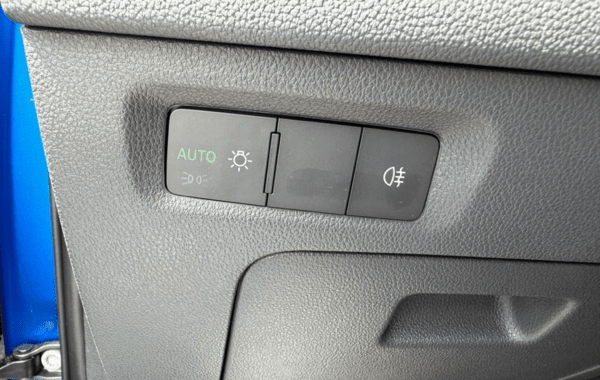 skoda-octavia-combi-2-0-tdi-scr-150ch-selection-dsg7 - 166364686