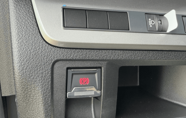 citroen-jumpy-fg-xl-2-2-diesel-180ch-cabine-approfondie-fixe-automatique - 166654686