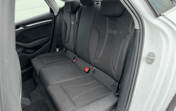 audi-a3-berline-1-4-tfsi-125ch-ambition - 166944686