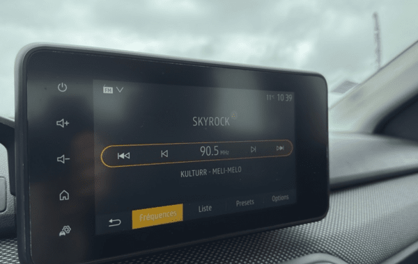 dacia-sandero-1-0-tce-90ch-stepway-confort-cvt - 167124686