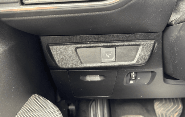 dacia-sandero-1-0-tce-90ch-stepway-confort-cvt - 167124686