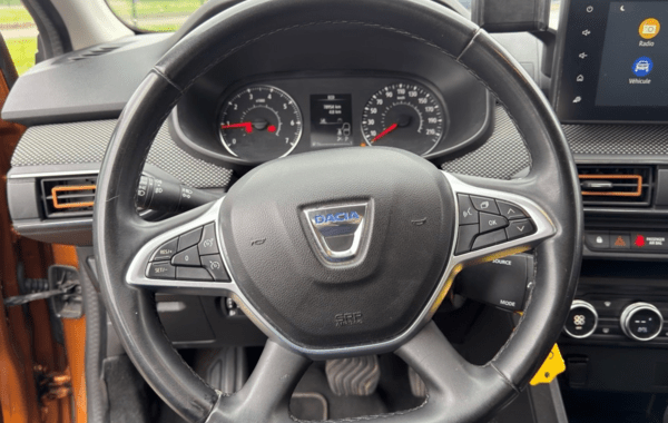 dacia-sandero-1-0-tce-90ch-stepway-confort-cvt - 167124686