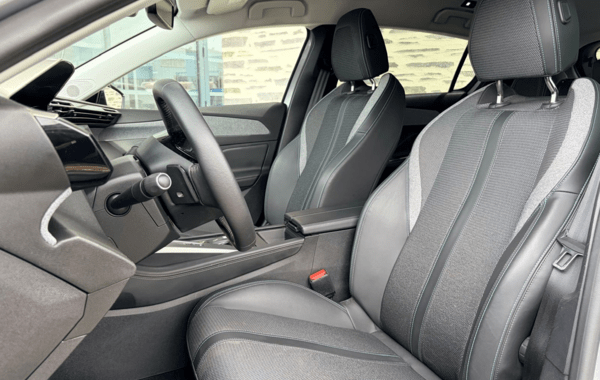 peugeot-308-1-5-bluehdi-130ch-s-s-allure-eat8 - 167614686