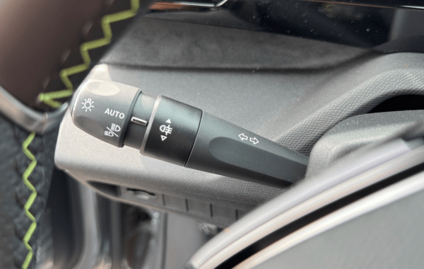 peugeot-308-sw-1-5-bluehdi-130ch-s-s-gt-eat8 - 167704686