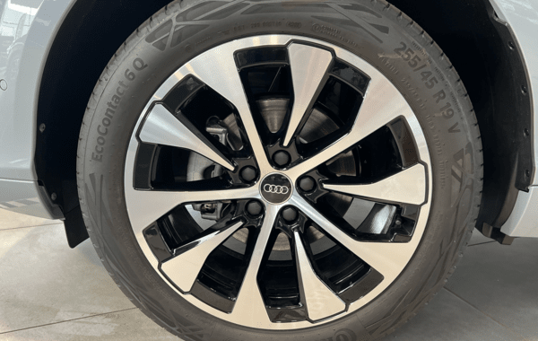 audi-q3-1-5-tfsi-150ch-hybride-s-line-s-tronic-7 - 167734686