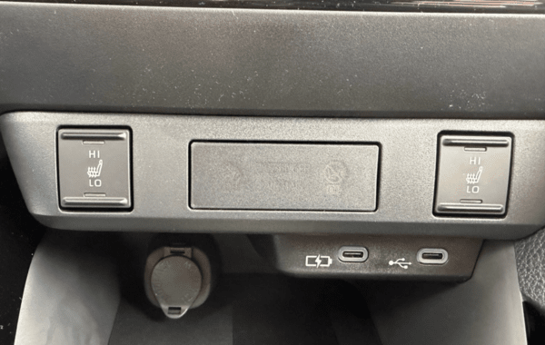 toyota-yaris-116h-design-5p-my25 - 167814686