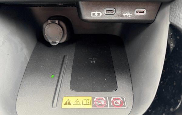 toyota-yaris-116h-design-5p-my25 - 167814686