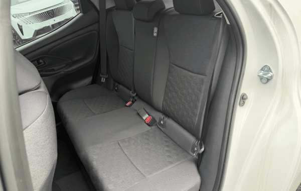 toyota-yaris-116h-design-5p-my25 - 167814686