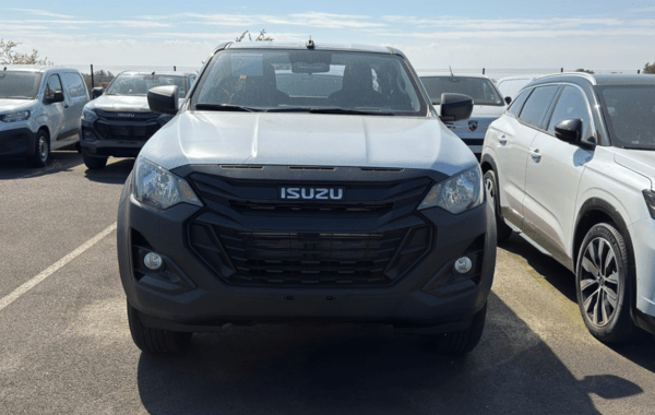 isuzu-d-max-2-2-ddi-164ch-b-strong-space-m-t - 167864686
