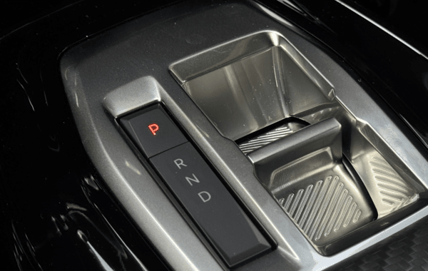 peugeot-2008-1-2-hybrid-145ch-gt-e-dcs6 - 168584686