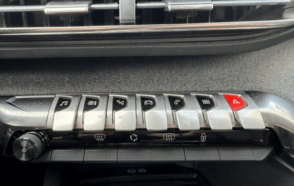 peugeot-3008-1-5-bluehdi-130ch-s-s-allure-eat8 - 168654686