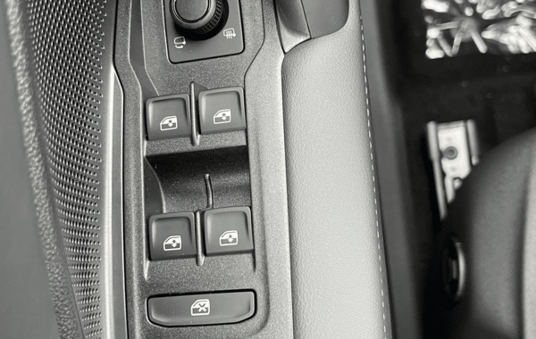 volkswagen-tiguan-1-5-etsi-131ch-life-dsg7 - 168694686