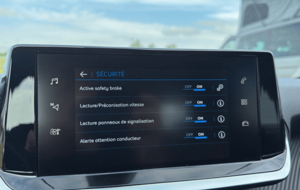 peugeot-208-1-5-bluehdi-100ch-s-s-style - 168744686