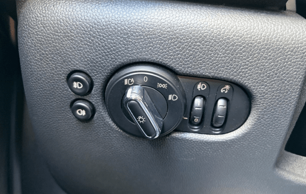 mini-mini-5-portes-cooper-136ch-edition-greenwich-bva7 - 168774686