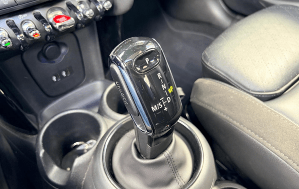 mini-mini-5-portes-cooper-136ch-edition-greenwich-bva7 - 168774686