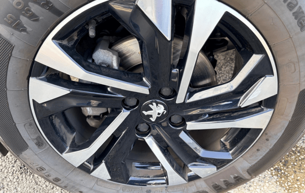 peugeot-2008-1-2-puretech-130ch-s-s-allure - 168954686