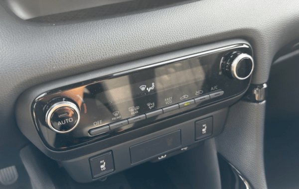 toyota-yaris-116h-design-5p-my25 - 169174686