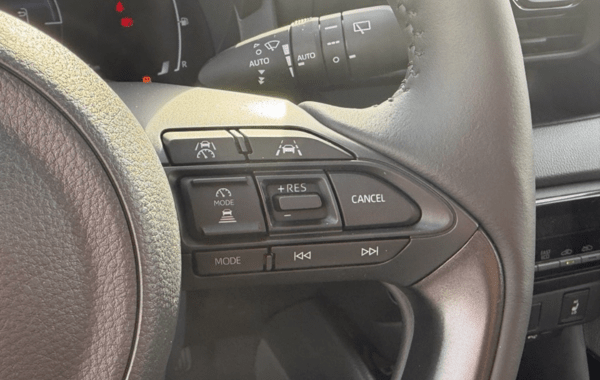 toyota-yaris-116h-design-5p-my25 - 169174686