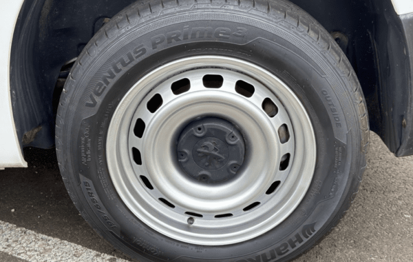 peugeot-partner-standard-1000kg-bluehdi-100ch-s-s-grip - 169384686