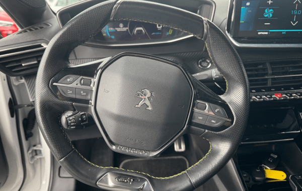 peugeot-208-e-208-136ch-gt-pack - 169984686